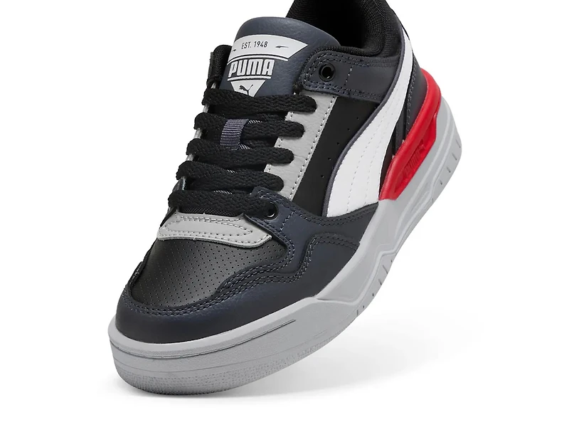 Rebound Retro Sneaker