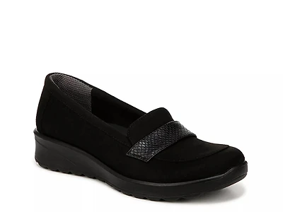 Gamma Wedge Slip-On