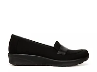 Gamma Wedge Slip-On