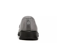 Gamma Wedge Slip-On