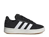 Grand Court Alpha '00s Sneaker