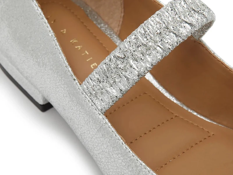 Alston Mary Jane Flat