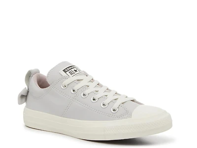 Chuck Taylor Madison Sneaker - Women's
