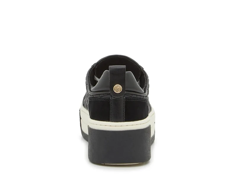 Arynahs Platform Sneaker