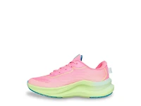 Max Cushioning Ascend Sneaker