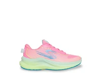 Max Cushioning Ascend Sneaker