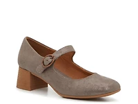 Paulette Mary Jane Pump