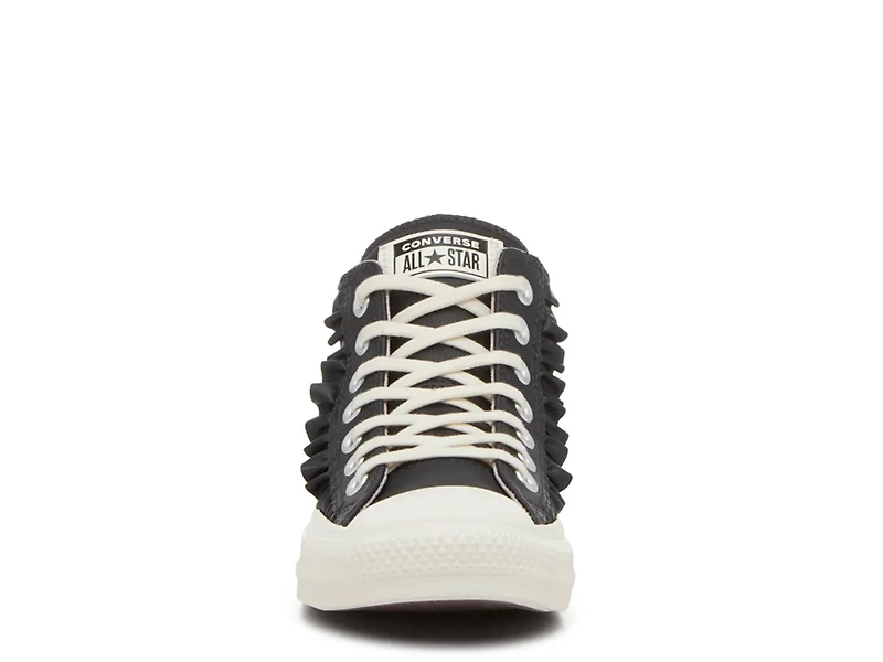 Chuck Taylor Madison Sneaker - Women's