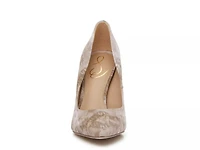 Hazel Pump