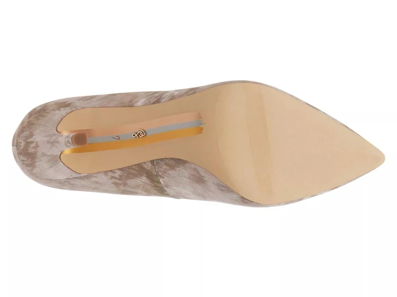 Hazel Pump