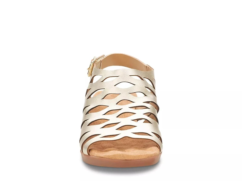 Katia Sandal