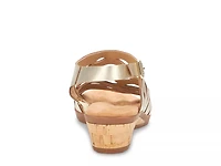 Katia Sandal