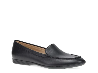 Lorri Loafer