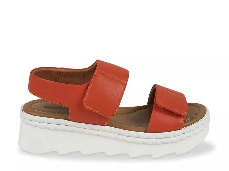 Vosa Wedge Sandal