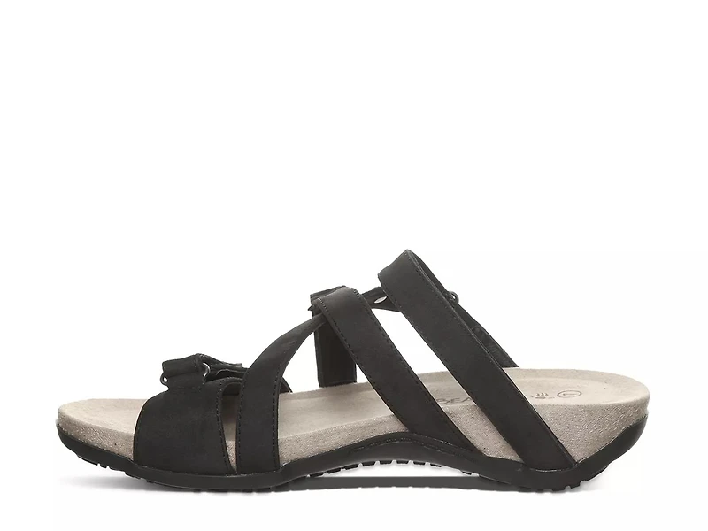 Acacia Sandal
