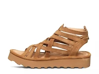Prominence Sandal