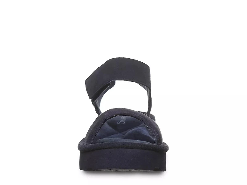 Crest Sandal