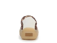 Time Off Win Platform Sneaker