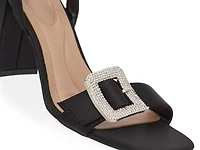 Ponie Sandal