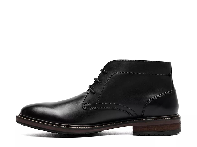 Freeman Brent Plain Toe Chukka Boots at Hamilton Place in  display picture 2