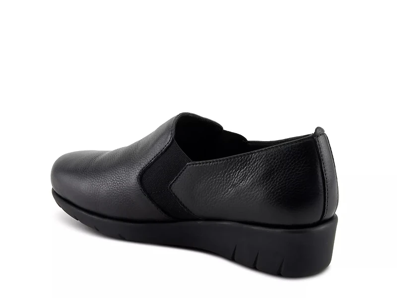 Arete Wedge Slip-On