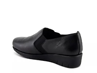 Arete Wedge Slip-On