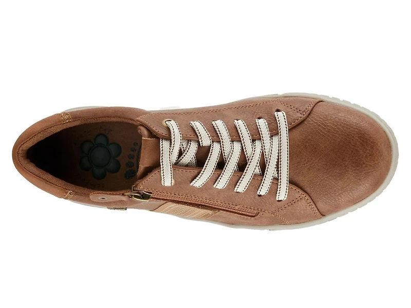 Jamia Sneaker