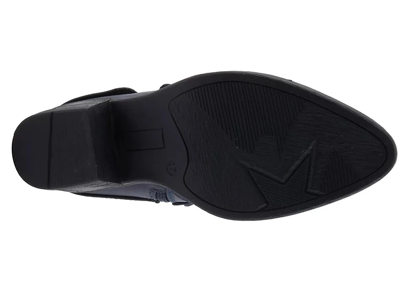 Idolize Western Bootie