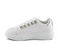 Leontine Platform Sneaker