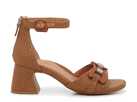 Iona Sandal