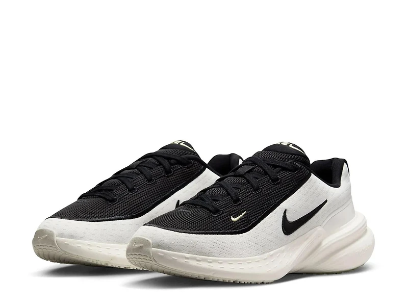 Uplift SC Sneaker - Women's