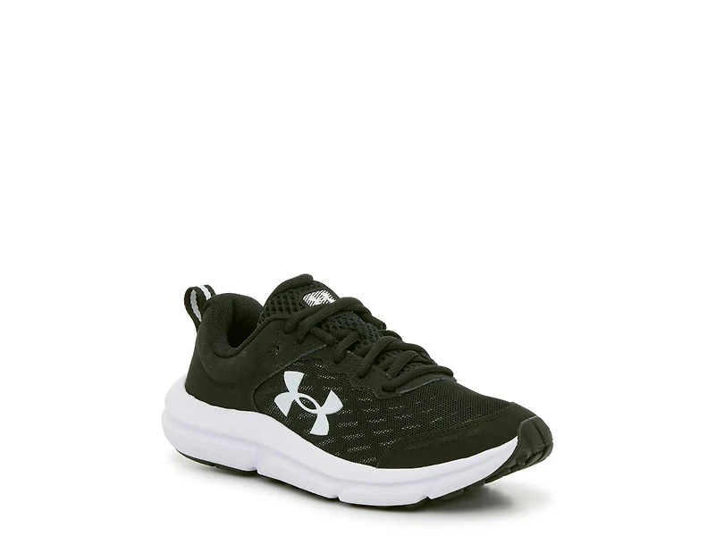 Assert 10 Sneaker