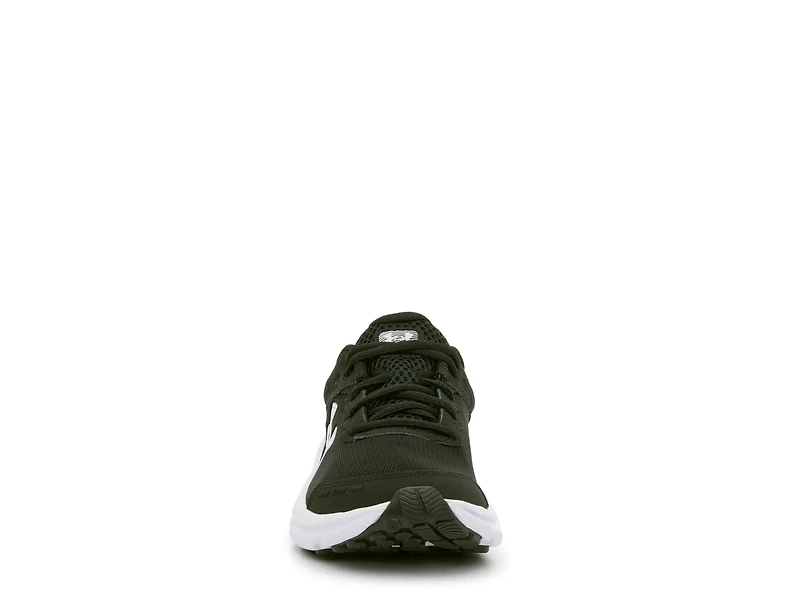 Assert 10 Sneaker