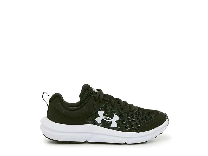 Assert 10 Sneaker