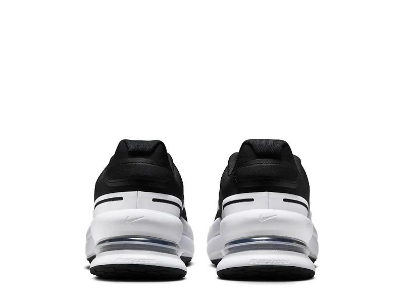 Air Zoom Upturn Running Shoe