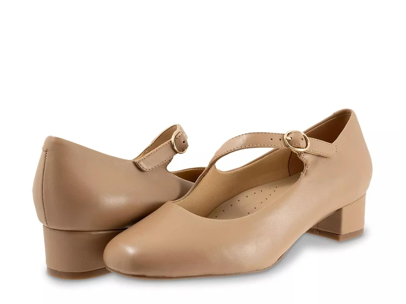 Desna Mary Jane Pump