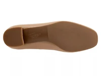 Desna Mary Jane Pump