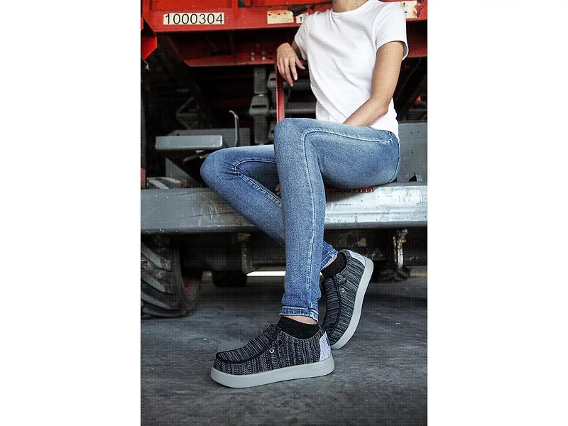 Chill SD10 Composite Work Slip-On Sneaker - Women's