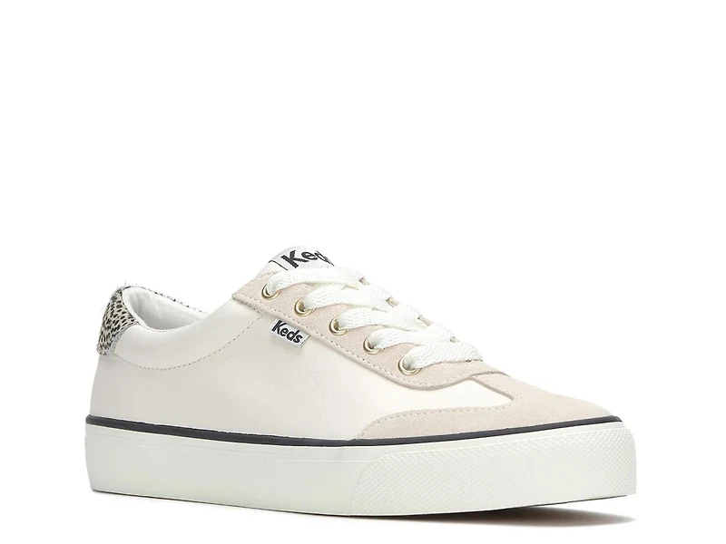 Jumpkick T-Toe Sneaker - Women's