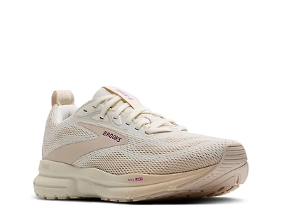 Trace 4 Running Shoe