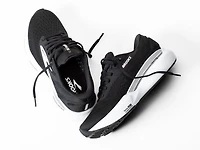 Adrenaline GTS 24 Running Shoe - Men's