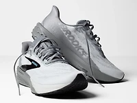 Launch 11 Running Shoe