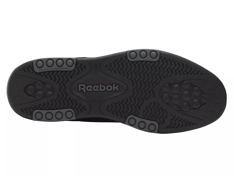 BB 4500 DMX Basketball Shoe