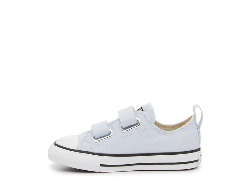 Chuck Taylor All Star Sneaker - Kids'