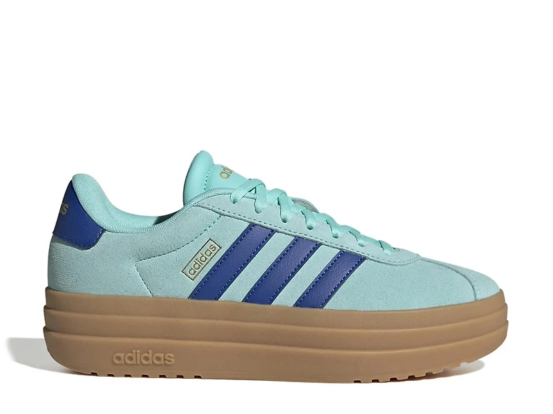 VL Court Bold Sneaker