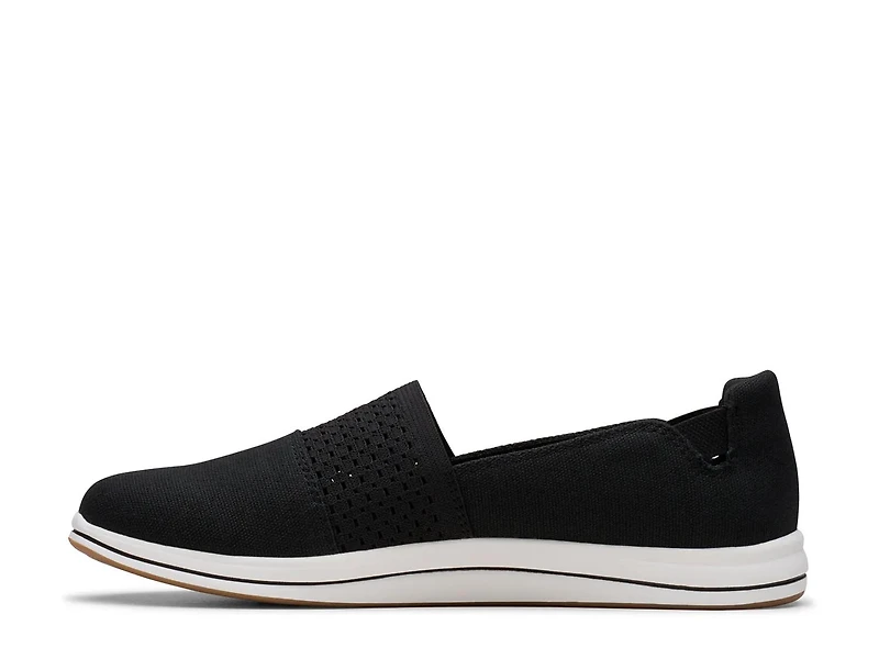 Breeze Vibe Slip-On Sneaker