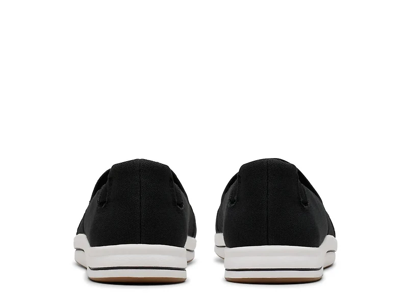 Breeze Vibe Slip-On Sneaker