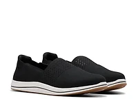 Breeze Vibe Slip-On Sneaker