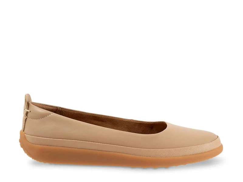 Disa Slip-On