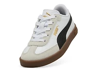 Club II Era Sneaker